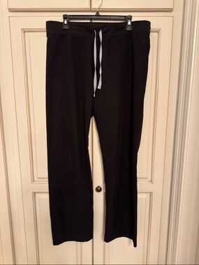 Women’s Black Scrub pants